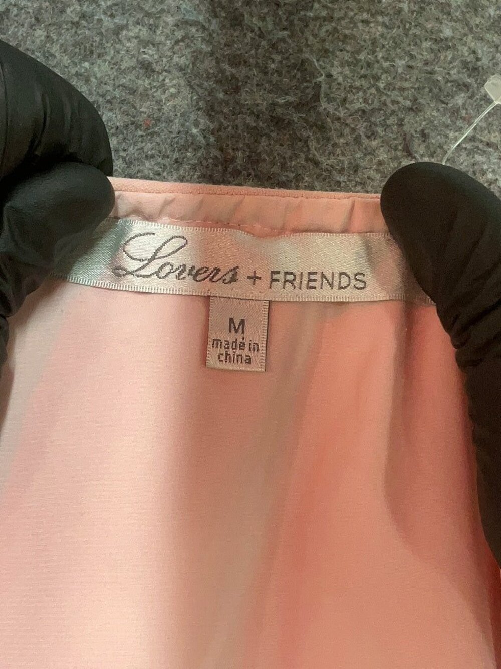 Lovers + Friends Scallop Edge Off-Shoulder Summer Dress – Size M - Picture 5 of 6